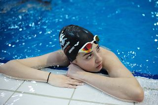 Yusra plave o život: Cesta syrské uprchlice z Damašku do olympijského Ria